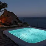Rocce Rosse