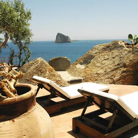 Rocce Rosse Panarea