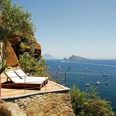 Villa Rocce Rosse