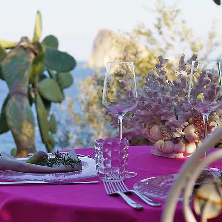 Villa Rocce Rosse Panarea